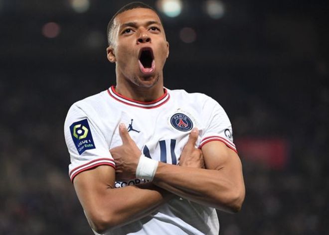 巴甲战报：马萨尔建功、特莱斯绝平，克鲁塞罗2-2博塔弗戈