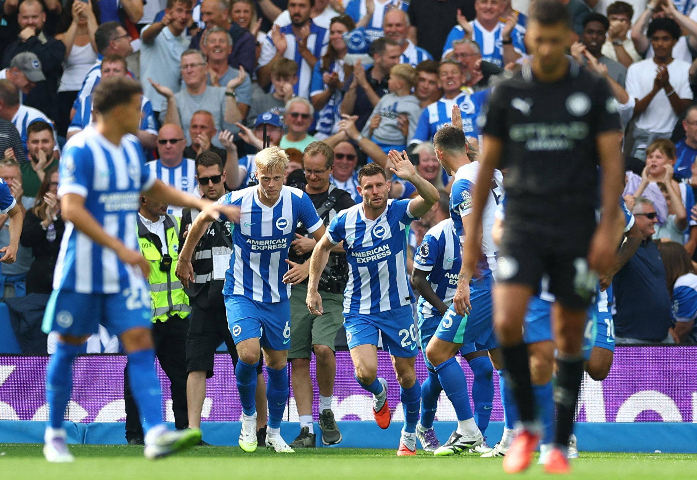 2025年哈兰德10次头球破门追平个人纪录，各大联赛仅次于凯恩