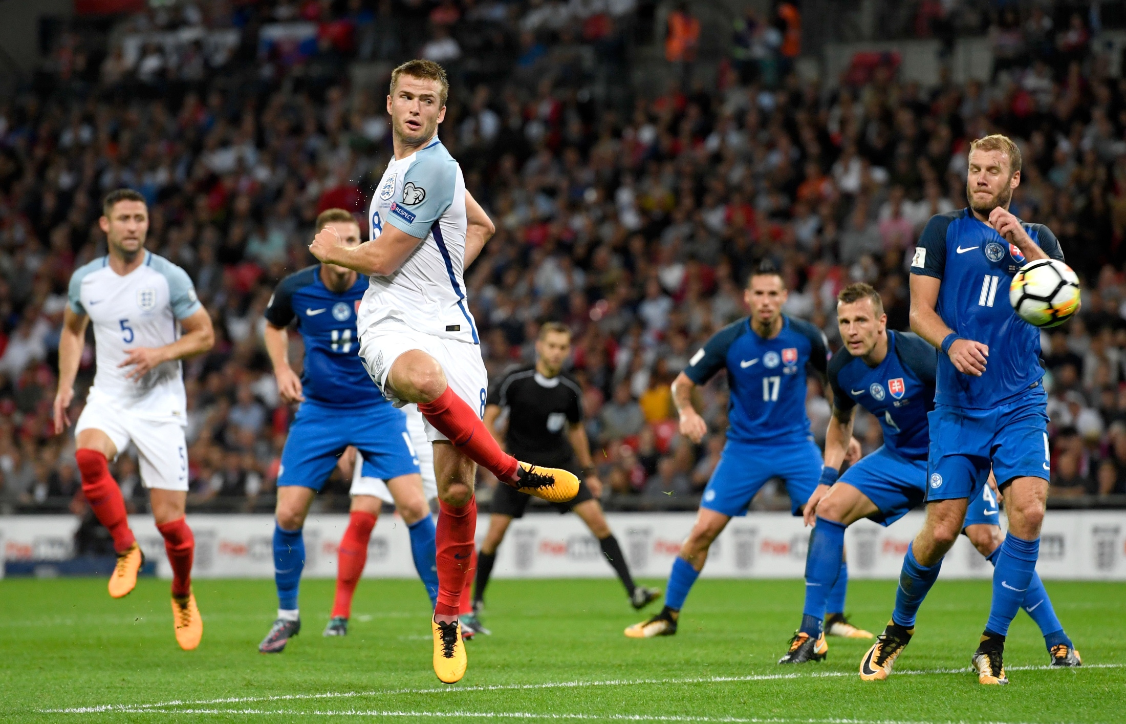 挑战我的足球审美，又值得去参考和对标