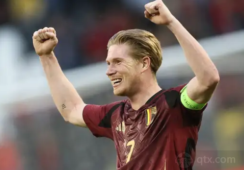 意外！申花下赛季外援将大换血，斯卢茨基四嫡系都被放到离队名单