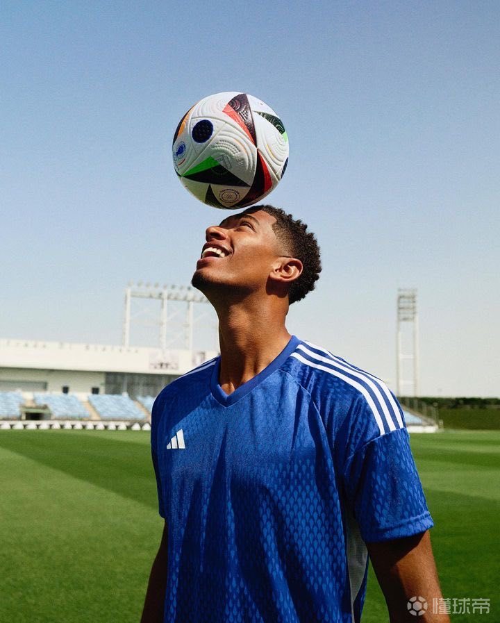 你对自己在曼联的结束方式遗憾吗？加纳乔：NO